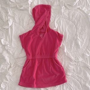 Terry coverup size 3T